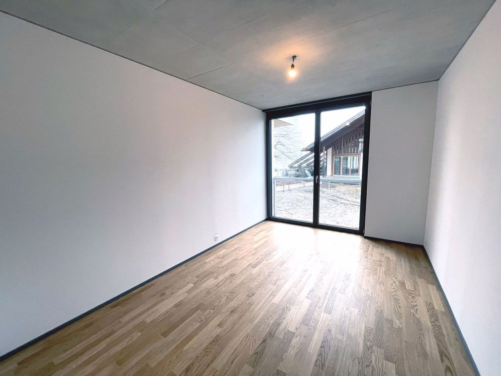 3.5-Zimmer-Gartenwohnung mit Sitzplatz - Bild 4