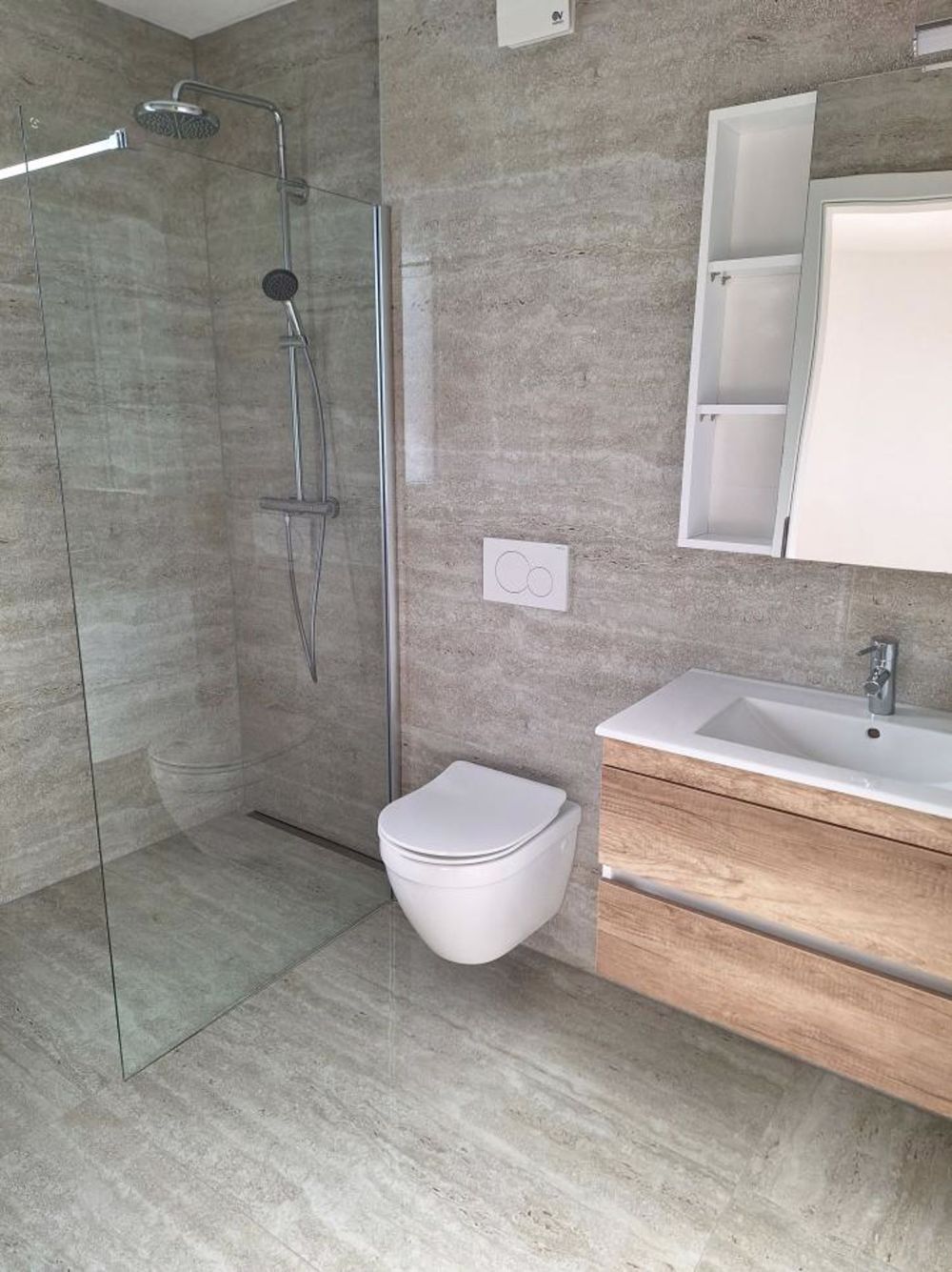 Cheyres, grand appartement de 4.5 pces avec vue sur le lac - Bild 8