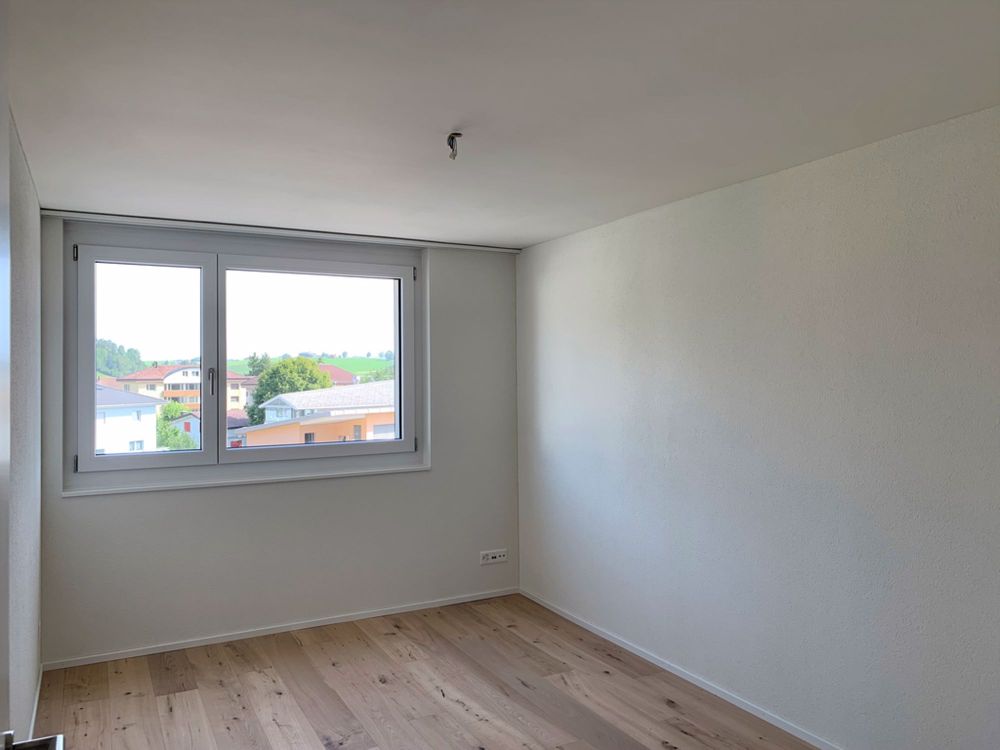 Zentrumsnahe Wohnung in ruhigem Wohnquartier - Zimmer 1