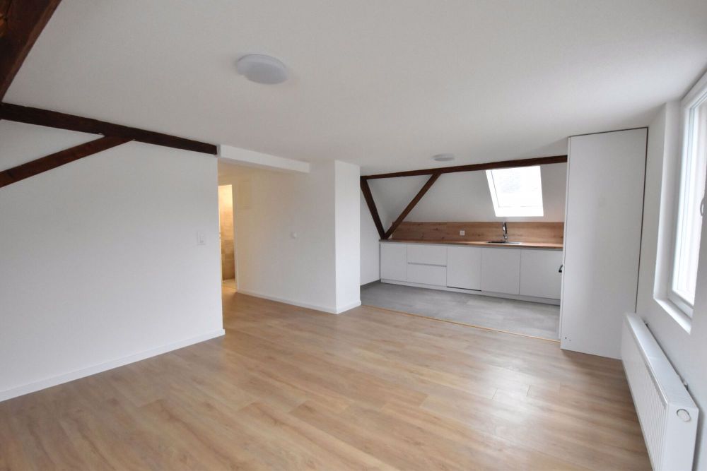 Gemütliche 2 Zimmer-Dachwohnung! - Bild 1