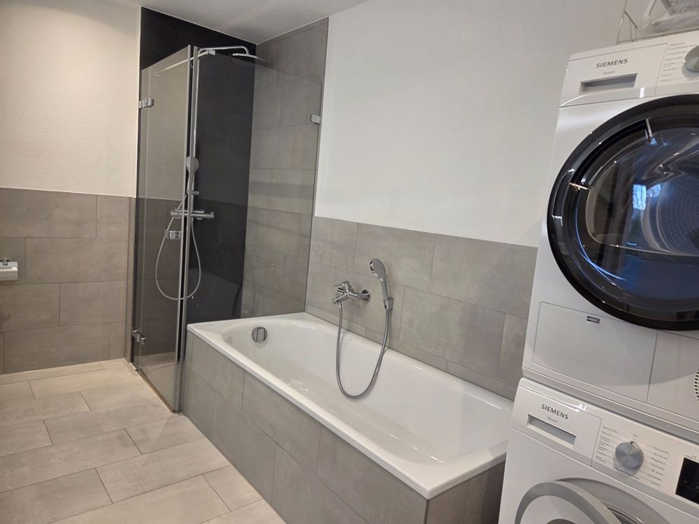 Geräumige Wohnung mit Sitzplatz - Bild 5