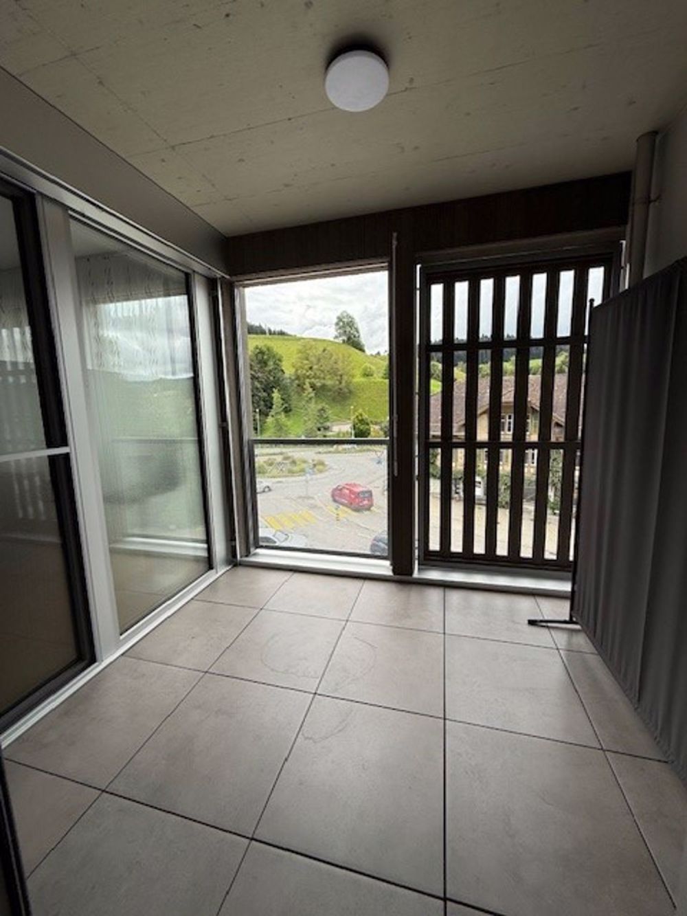 Wohnen am Ilfiskreisel - helle 3.5-Zimmerwohnung - Bild 8