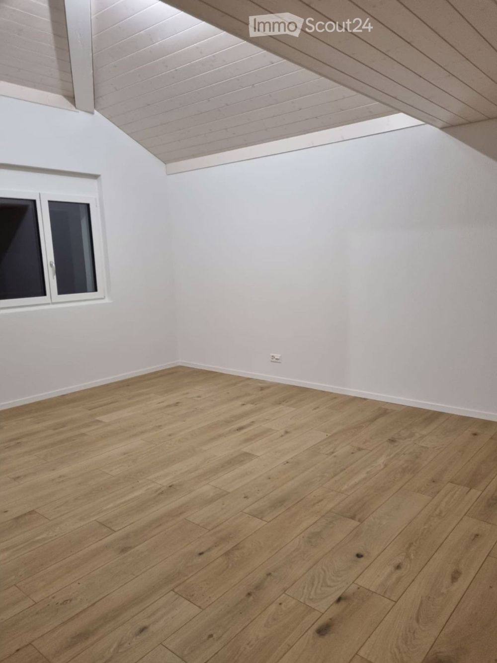 ERSTKLASSIG NEU - 5.5 ZIMMER IN VILLA IN SAVIGNY (VD) - Bild 9