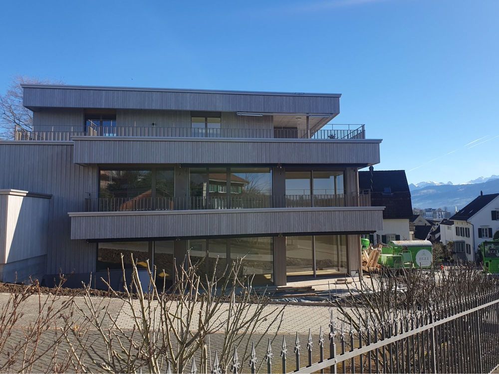 Attikawohnung mit Blick über den Zürichsee in Stäfa - Bild 2