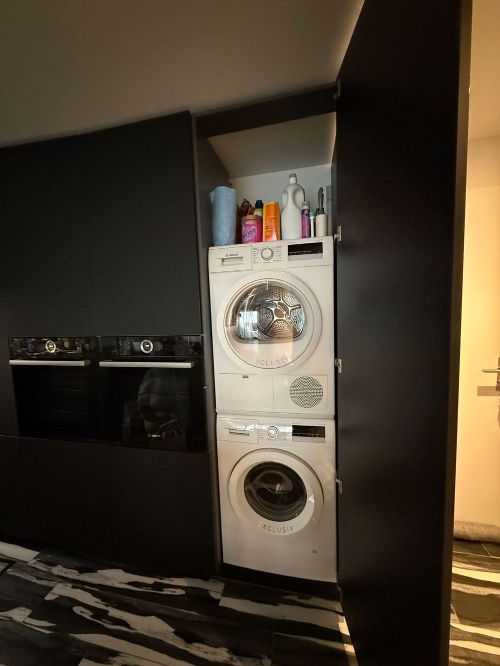 3.5 Terrasse Whg. mit moderne bodenbelag und grosse küche - Bild 5