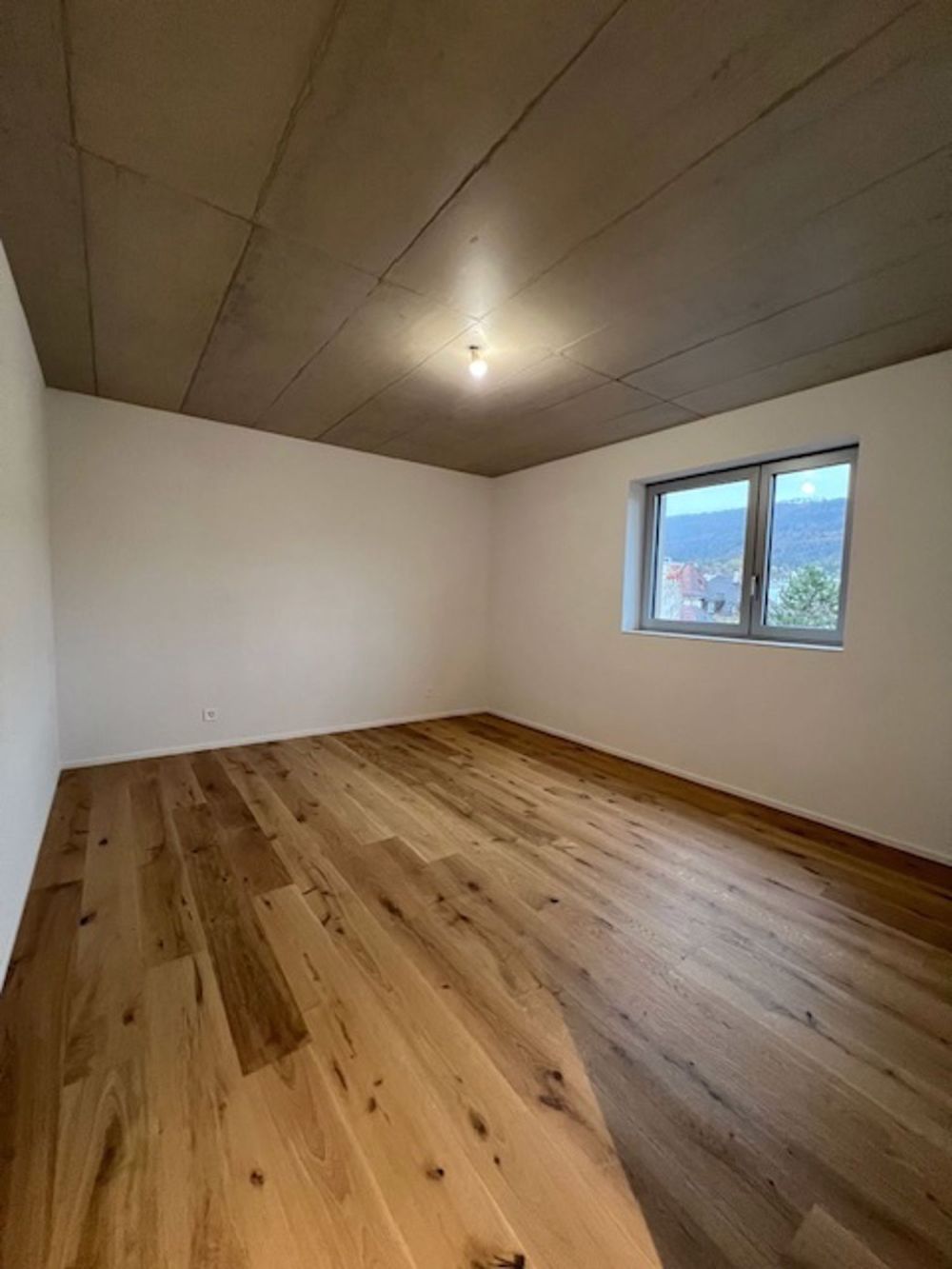 A louer Magnifique Appartement de 3.5 picès. en PPE au 3em étage. - Bild 7