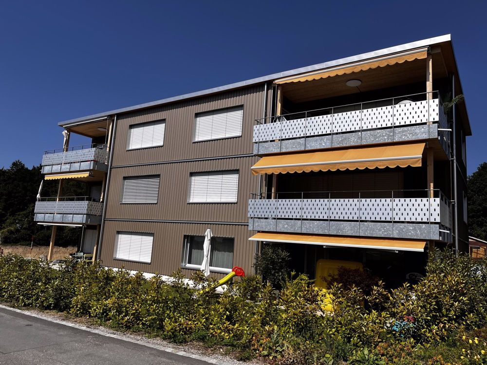 Exklusive 5½-Zimmer-Wohnung mit Weitsicht, Terrasse & Garten nur 12 Min. nach Bern - Bild 11