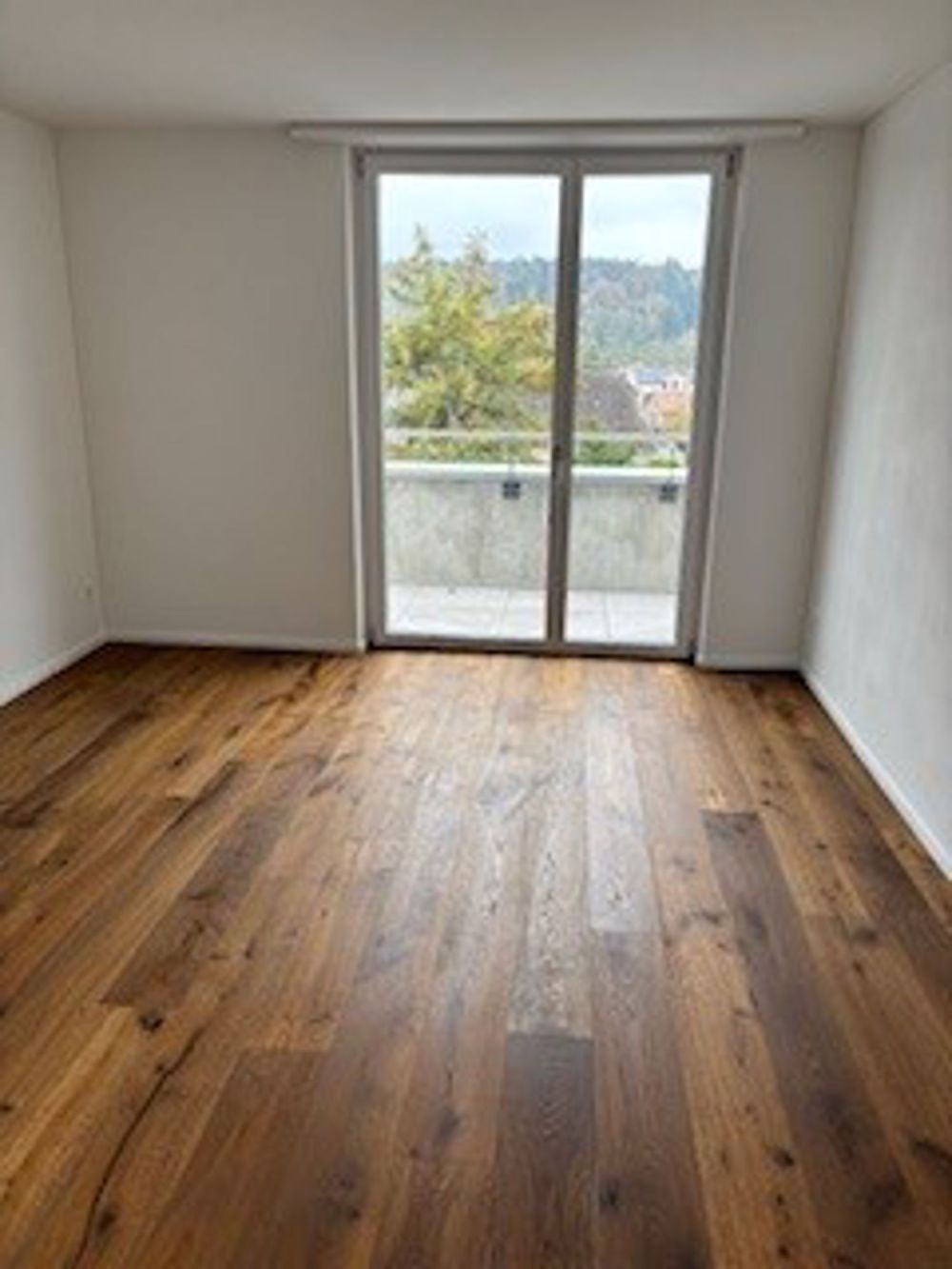 Attikawohnung mit grosser Terrasse – modern, hell & familienfreundlich - Bild 5