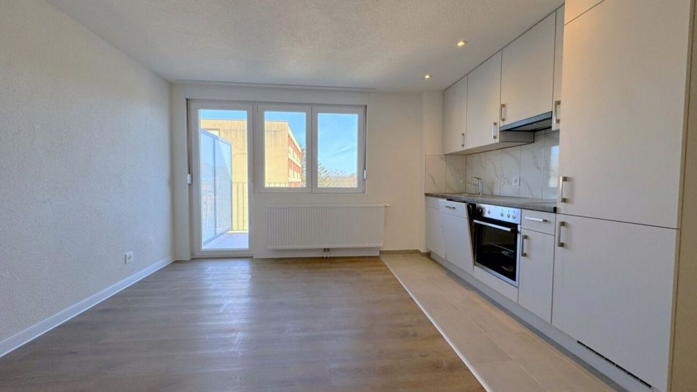 Moderne 2-Zimmer-Wohnung in La Chaux-de-Fonds - Ideal für Studenten & erste Besetzung nach kompletter Renovierung - Bild 2