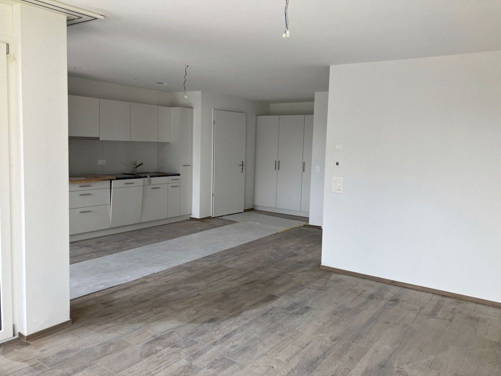 Attikawohnung mit edlem Ausbau, inkl. NK und PP CHF 2080 - Bild 2