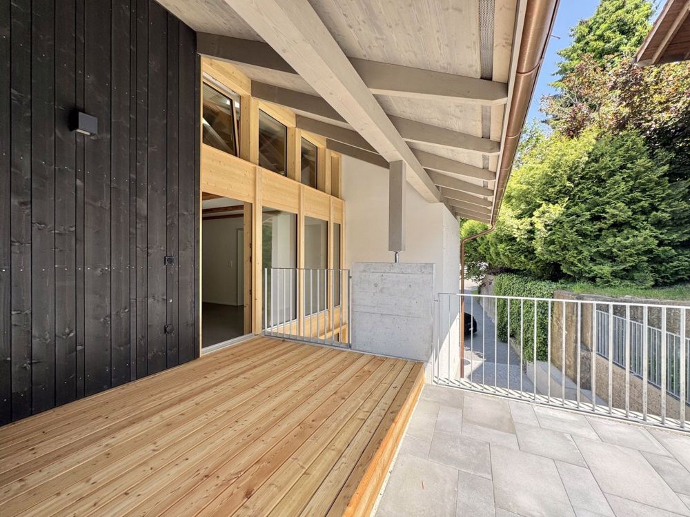 5.5 Zimmer Haus angebaut, Top Ausbau - Bild 1