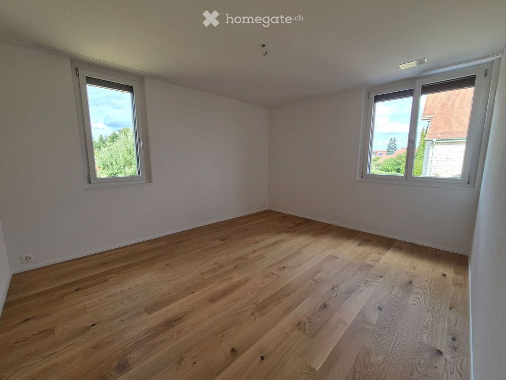 Erstvermietung, attraktive, ruhige Wohnung im Grünen mit grossem Balkon und Fernsicht - Bild 9