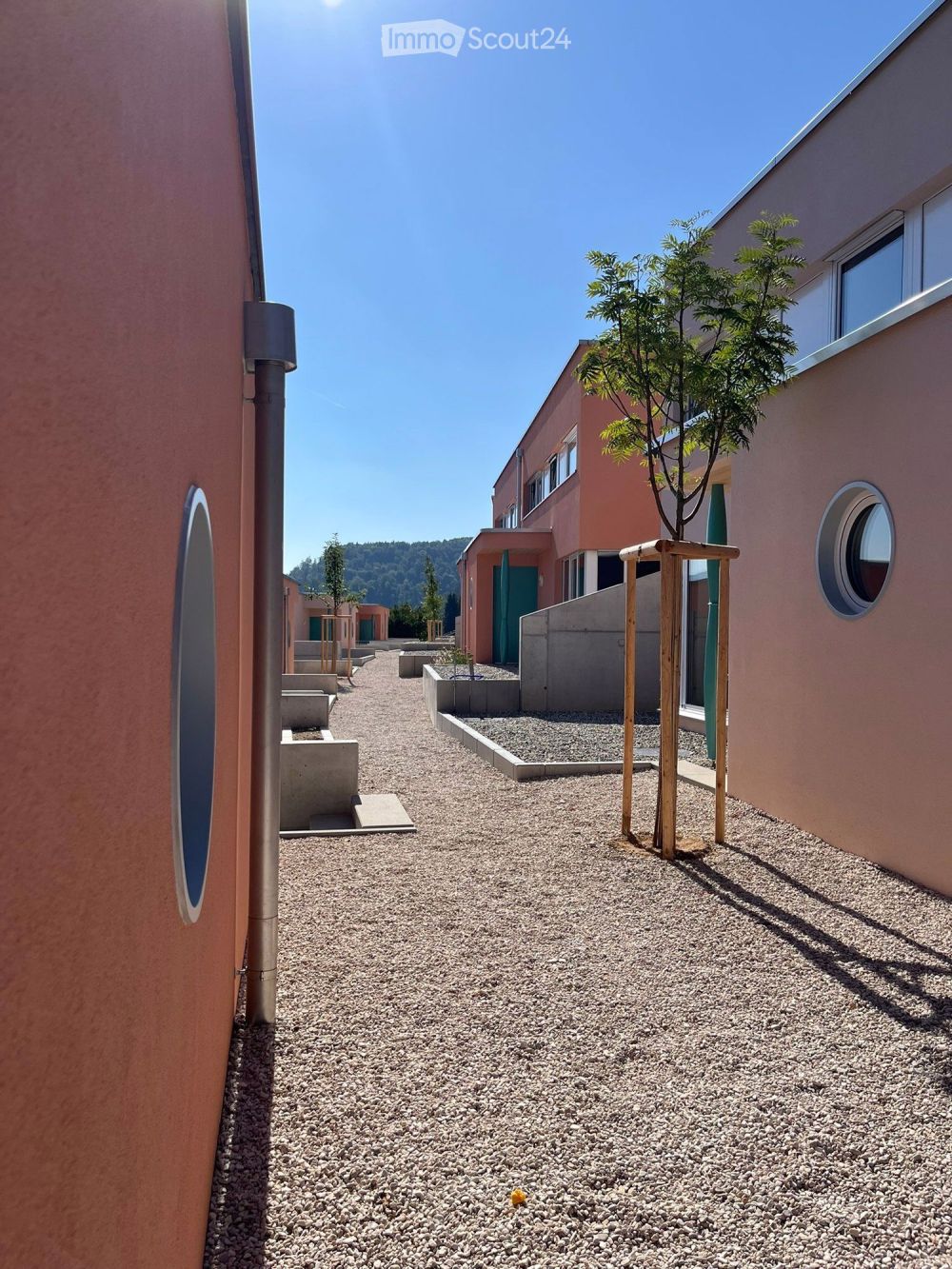 Neubau 2025 - Moderne 3.5-Zimmer-Maisonette-Duplex-Wohnungen in Zwingen im schönen Laufental! - Bild 1