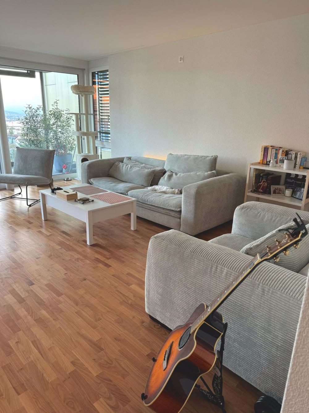 Moderne 2.5-Zimmer-Wohnung zur Miete am Zürichsee - Bild 3