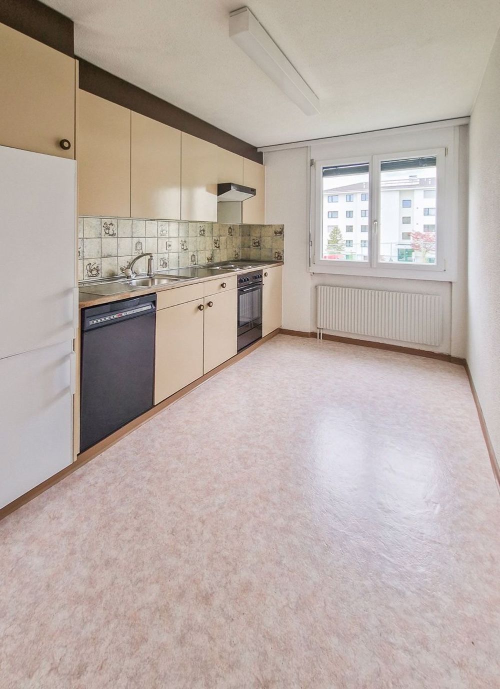 Zentral gelegene 3.5 Zi. Wohnung - obj-3521-mfh-moosstrasse6a-abtwil-124727