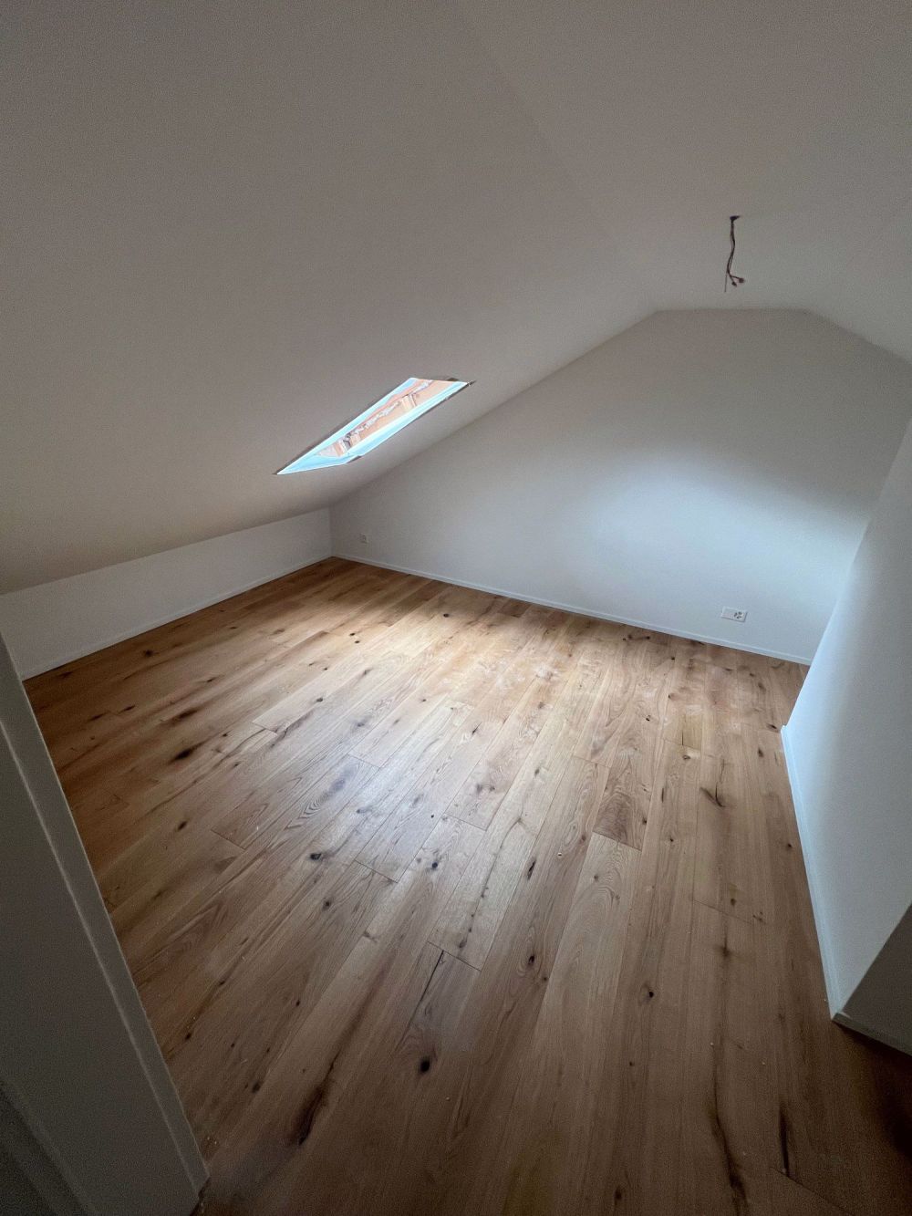 Neu Sanierte 2,5-Zimmer-Wohnung in Hofstetten – Moderner Wohnkomfort in ruhiger Lage - Bild 7