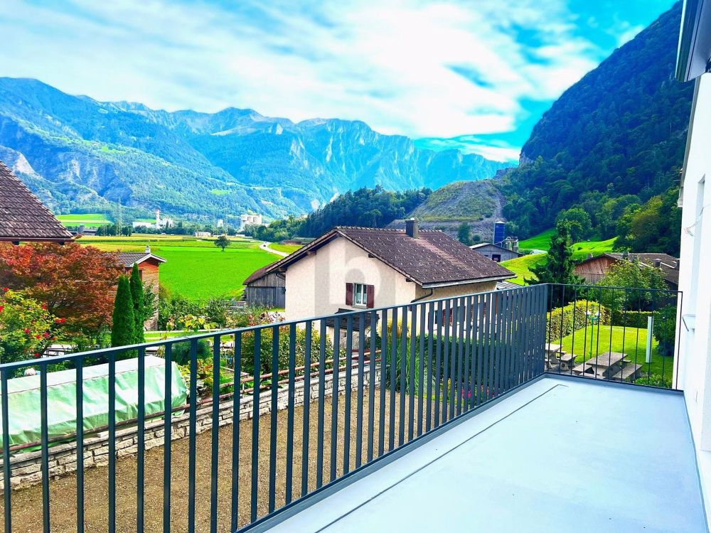 LICHTDURCHFLUTET UND RUHIG GELEGEN - Bild 1