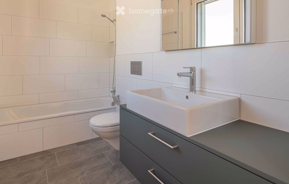 Talblick - exklusive 4.5 Zimmer- Maisonettewohnung mit Reihenhaus-Charm - Bild 3