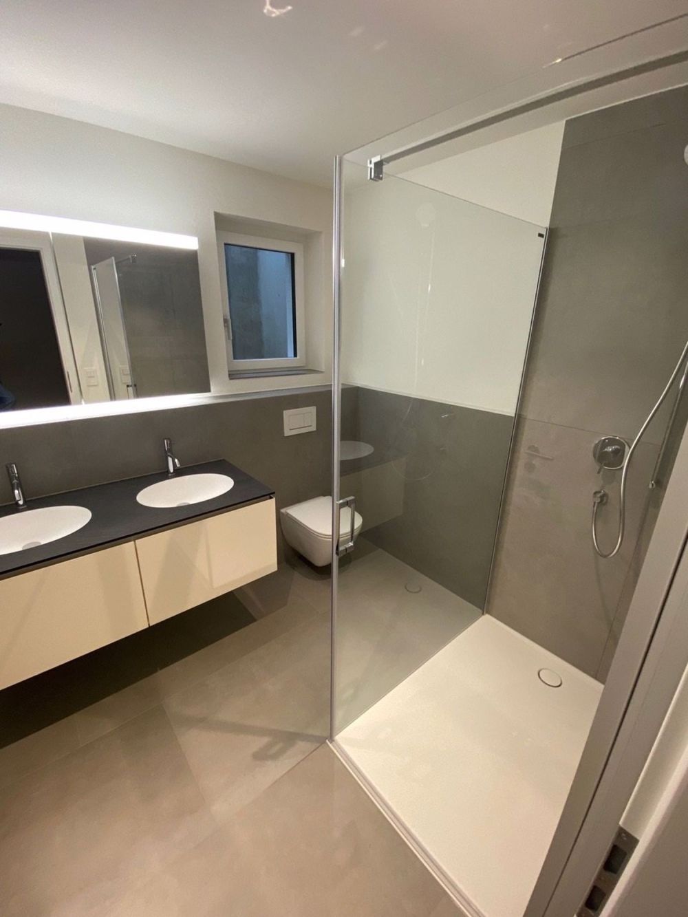 Rarität: Neubau 3.5-Zimmer-Wohnung in Zweifamilienhaus vor den Toren Zürichs - Bild 5