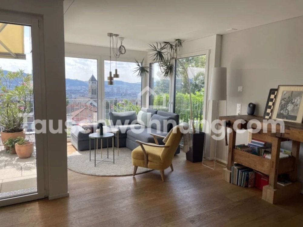 TAUSCHWOHNUNG Sehr helle 2.5 Zi.Attika-Neubau mit Traumaussicht - Bild 1
