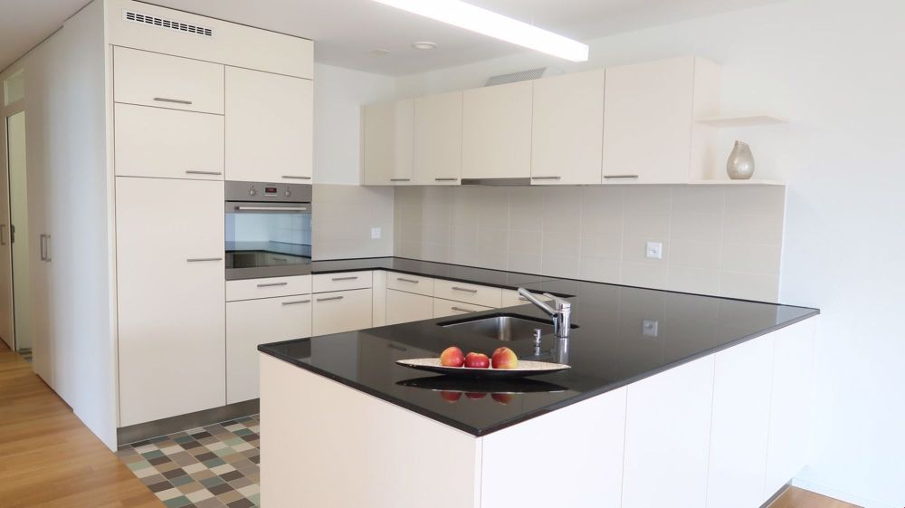 Moderne 2,5 Zimmer-Parterrewohnung - Bild 2