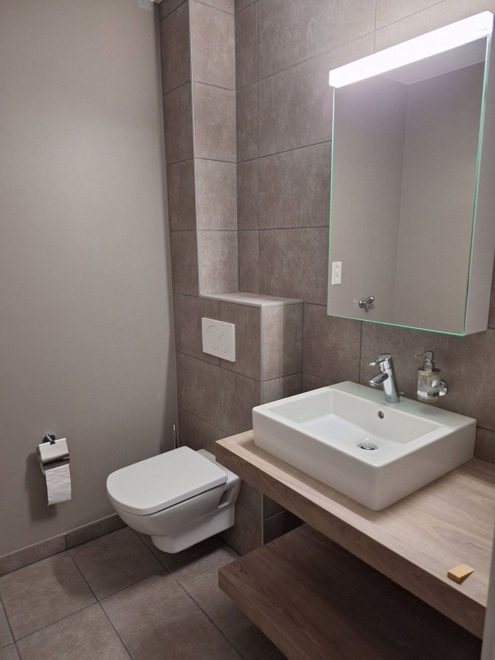 Schönes 3.5-Zimmer-Apartment mit 3 Terrassen in Chamoson - Bild 5