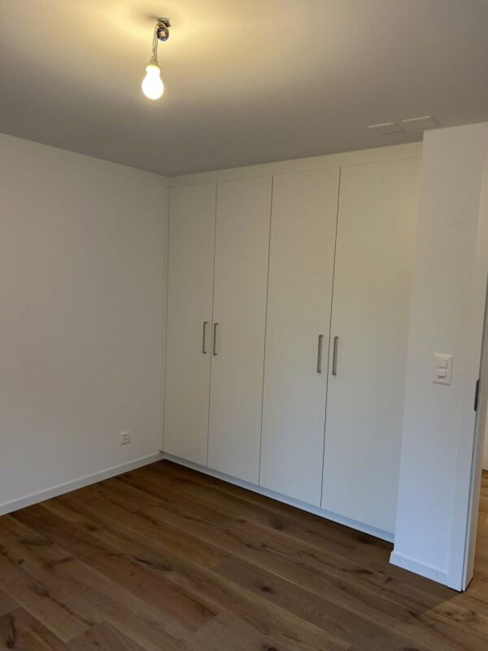 Erstbezug nach Renovation - 4.5-Zimmerwohnung im Soussol - Bild 13