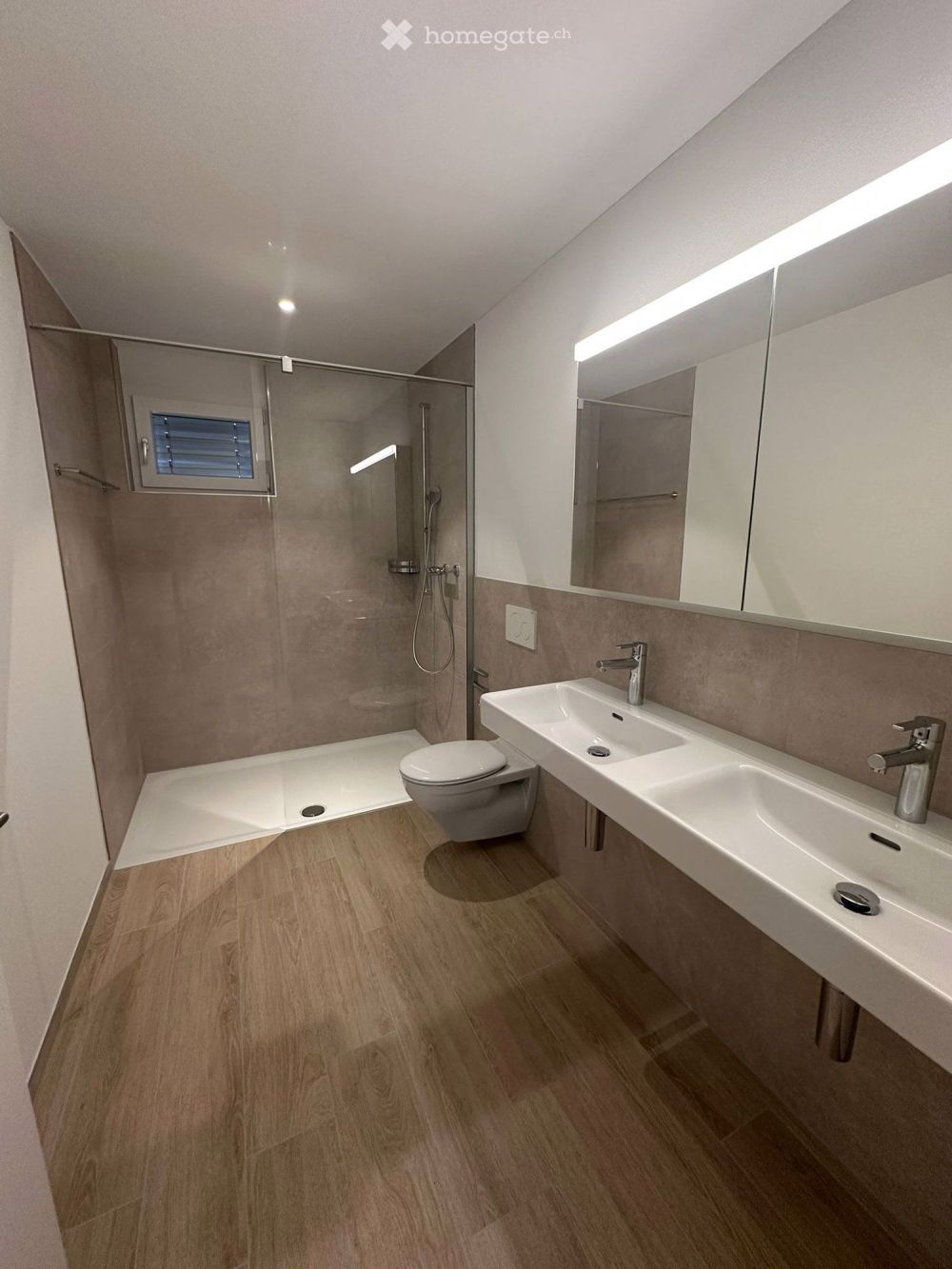 Helle 3.5-Zimmer-Wohnung mit idealem Grundriss - Bild 1