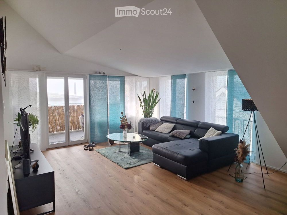 Moderne 2.5-Zimmer-Duplex-Wohnung in Flawil - Bild 2