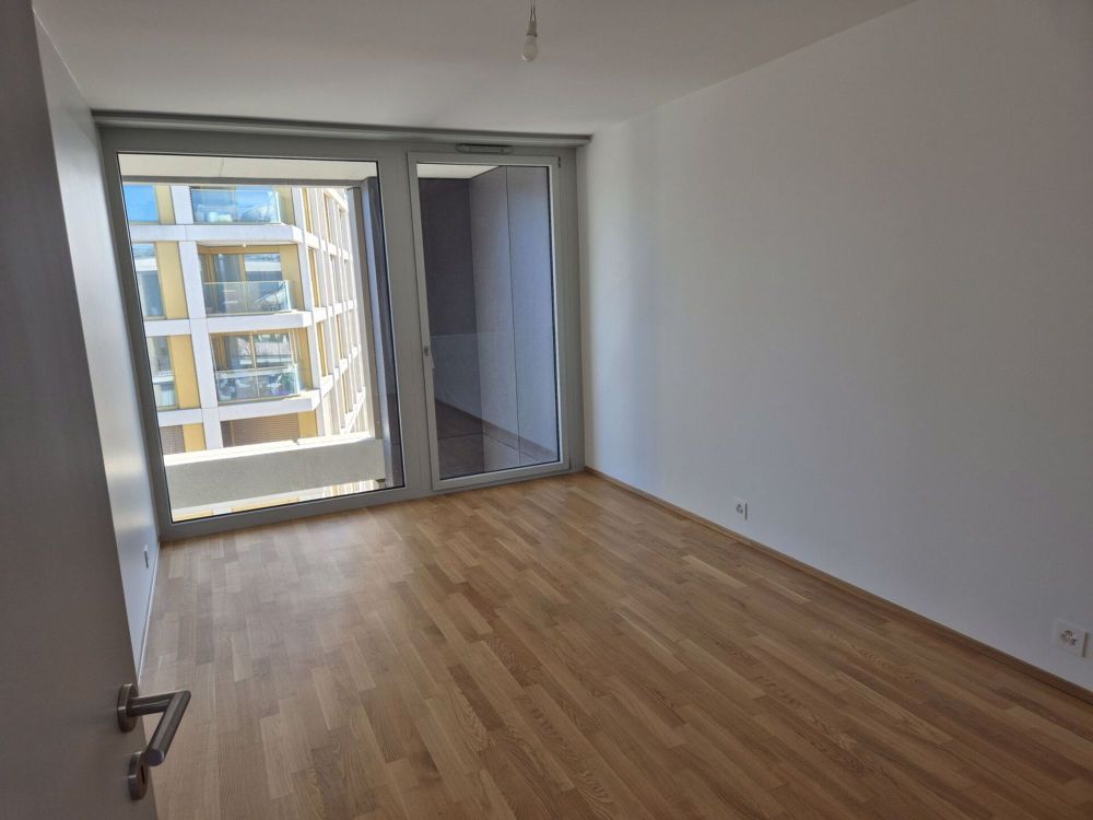 Moderne und helles Doppelhaus mit Blick auf den Bahnhof Morges - 10238-N11_40_2700-Chambre2.jpg
