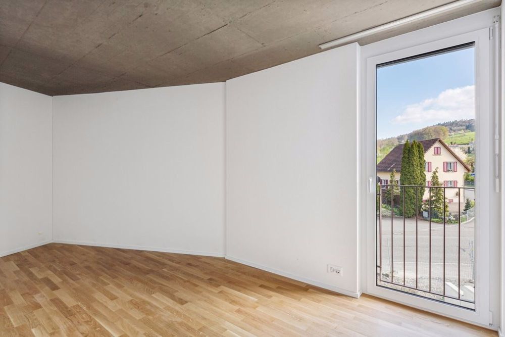 LICHTDURCHFLUTETER NEUBAU AN ZENTRALER LAGE - Bild 5