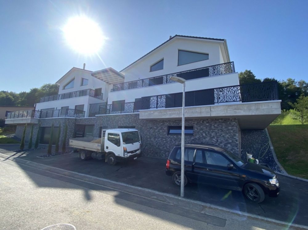 Appartement de 4,5 pièces de haut standing avec ascenseur - Bild 2