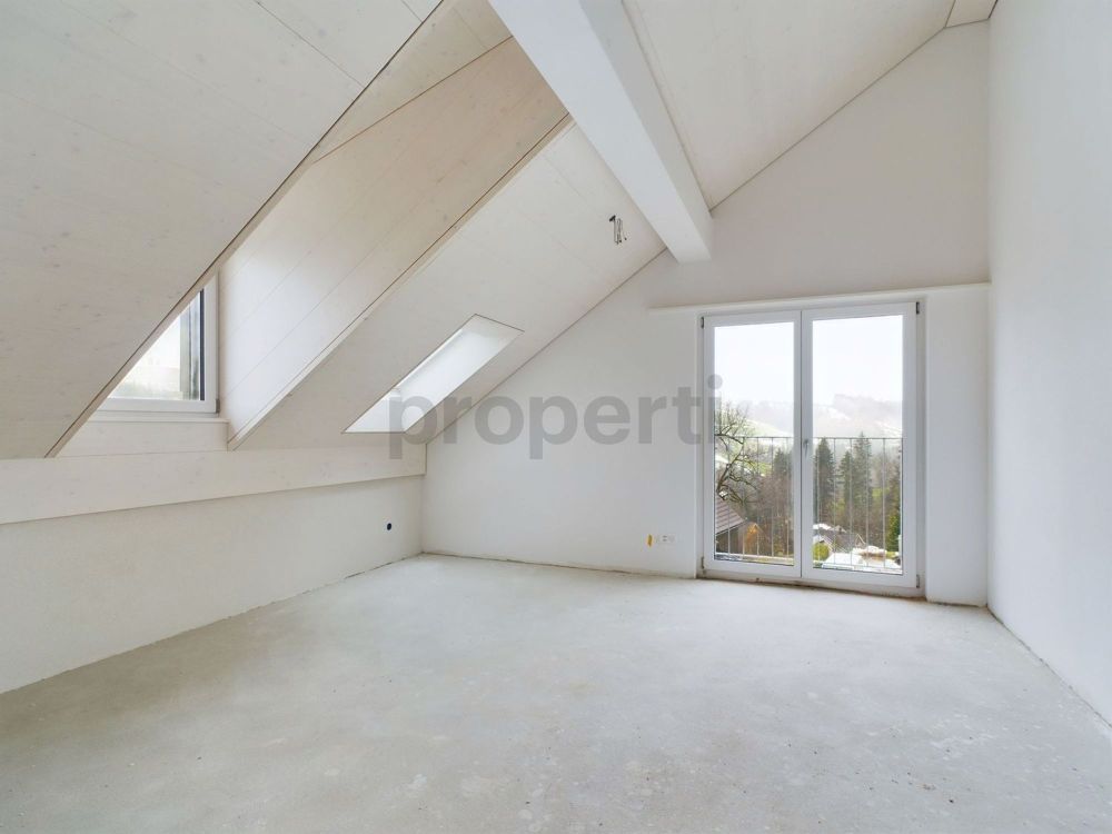 Grosszügiges 6.5-Zimmer-Reihenhaus zur Miete in Dicken - Image 4
