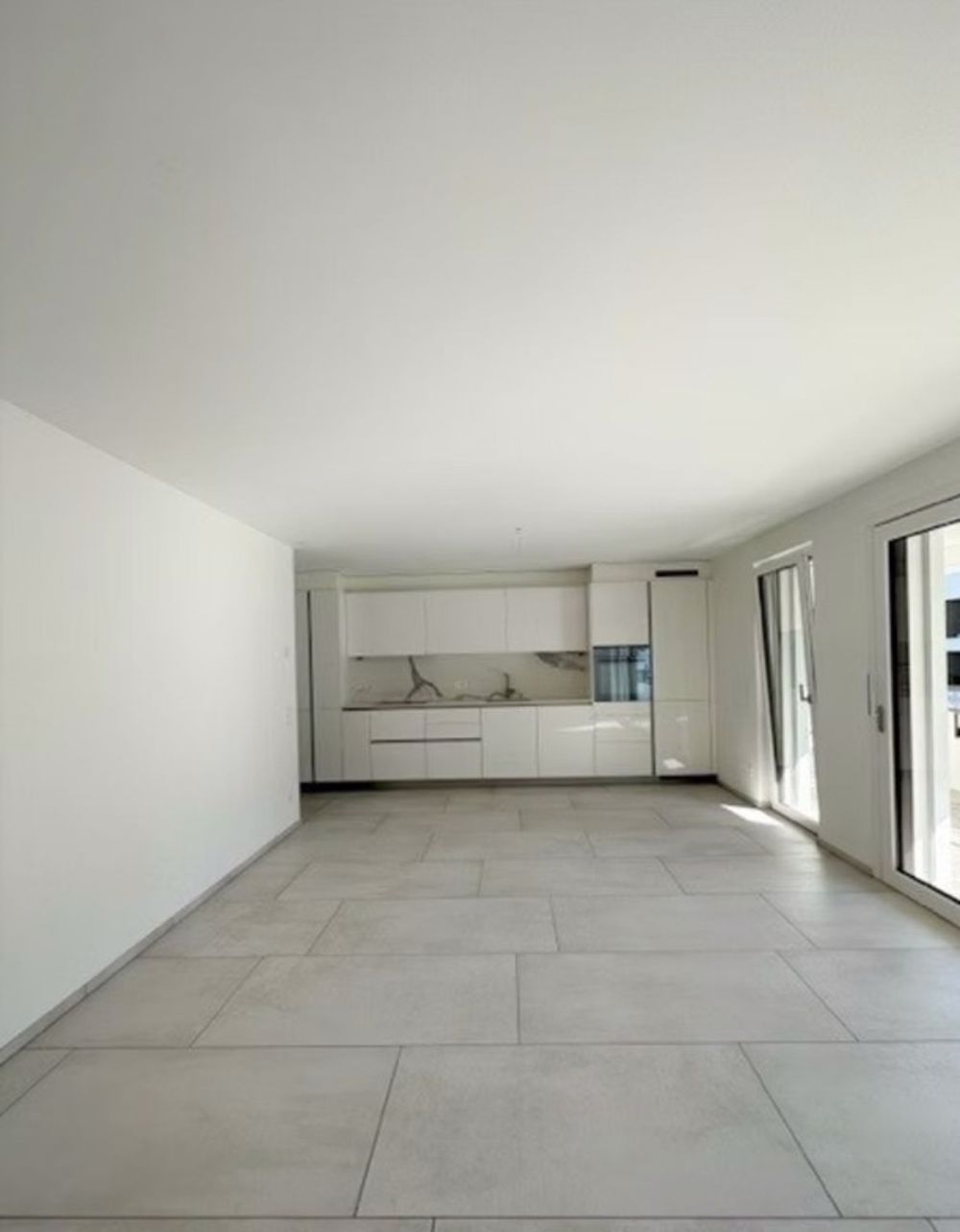 Moderno appartamento di 2.5 locali con balcone a S. Antonino - Bild 4