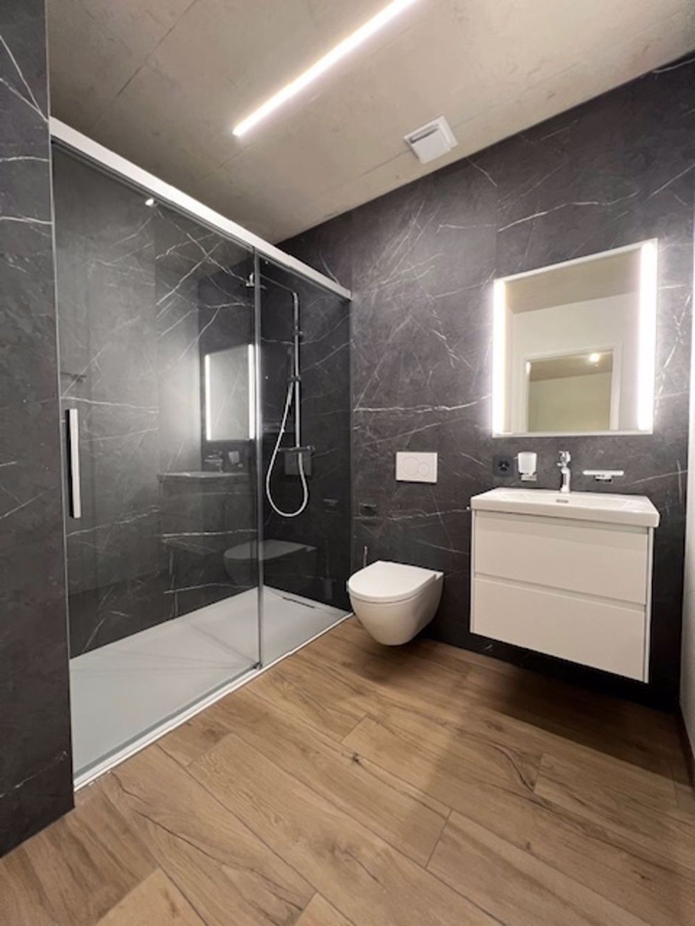 À louer : superbe appartement 2.5 pièces moderne et lumineux-1er étage - Bild 6