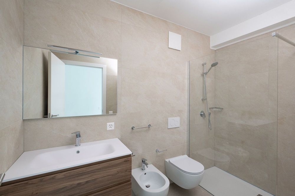 Modernes 4.5-Zimmer-Apartment mit Aussicht in Pollegio - Bild 8