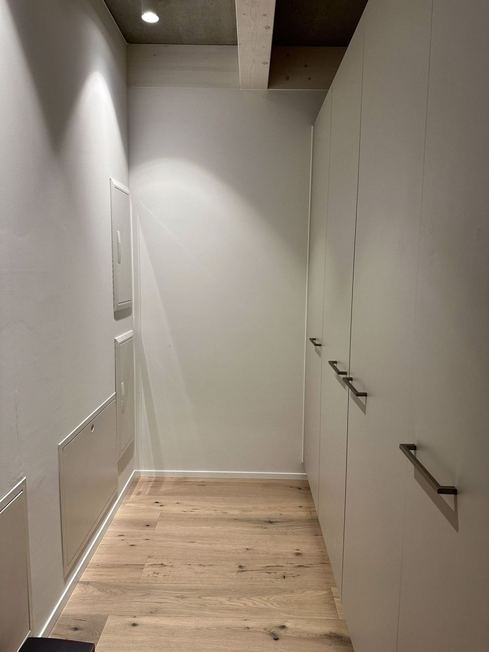 Charmante 2.5-Zimmer-Wohnung mit Balkon nahe Aarau - Bild 5