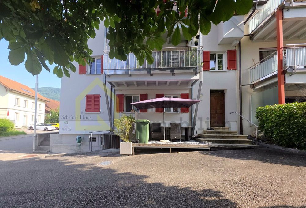 Sonnige Familienwohnung mit Sitzplatz - Bild 11