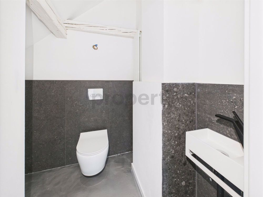 Modernes Loft mit Charme und Aussicht Wohnen über den Dächern von Lichtensteig - Bild 7