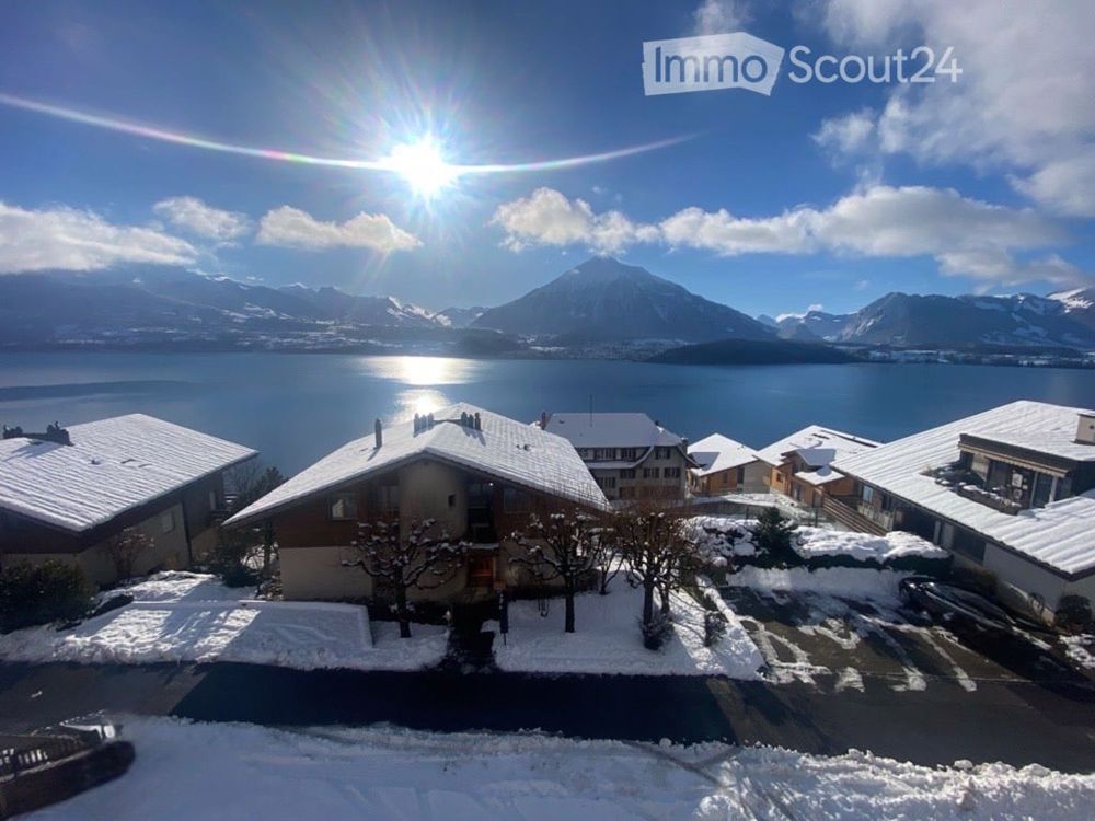 Luxuriös Wohnen in Gunten - Bild 2