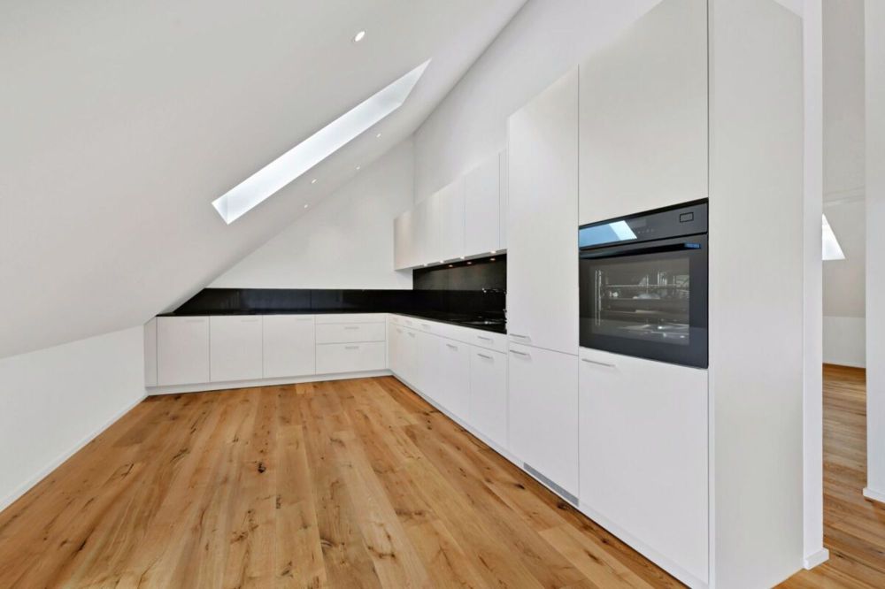 ERSTVERMIETUNG: Ihr neues Zuhause mit Weitblick: Lichtdurchflutete 3.5-Zimmer-Dachwohnung voller Charme in Bussnang - nahe Weinfelden - Bild 13