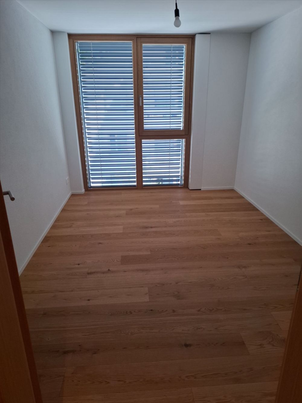 TOP MODERNE UND HOCHWERTIGE NEUBAUWOHNUNG - Bild 4