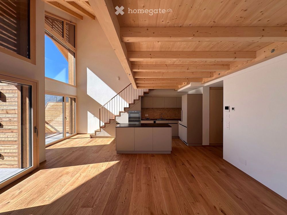 Exklusive Maisonette im Erstbezug – modernes Holzchalet mit Seepanorama und Loft-Charakter (OST) - Bild 1