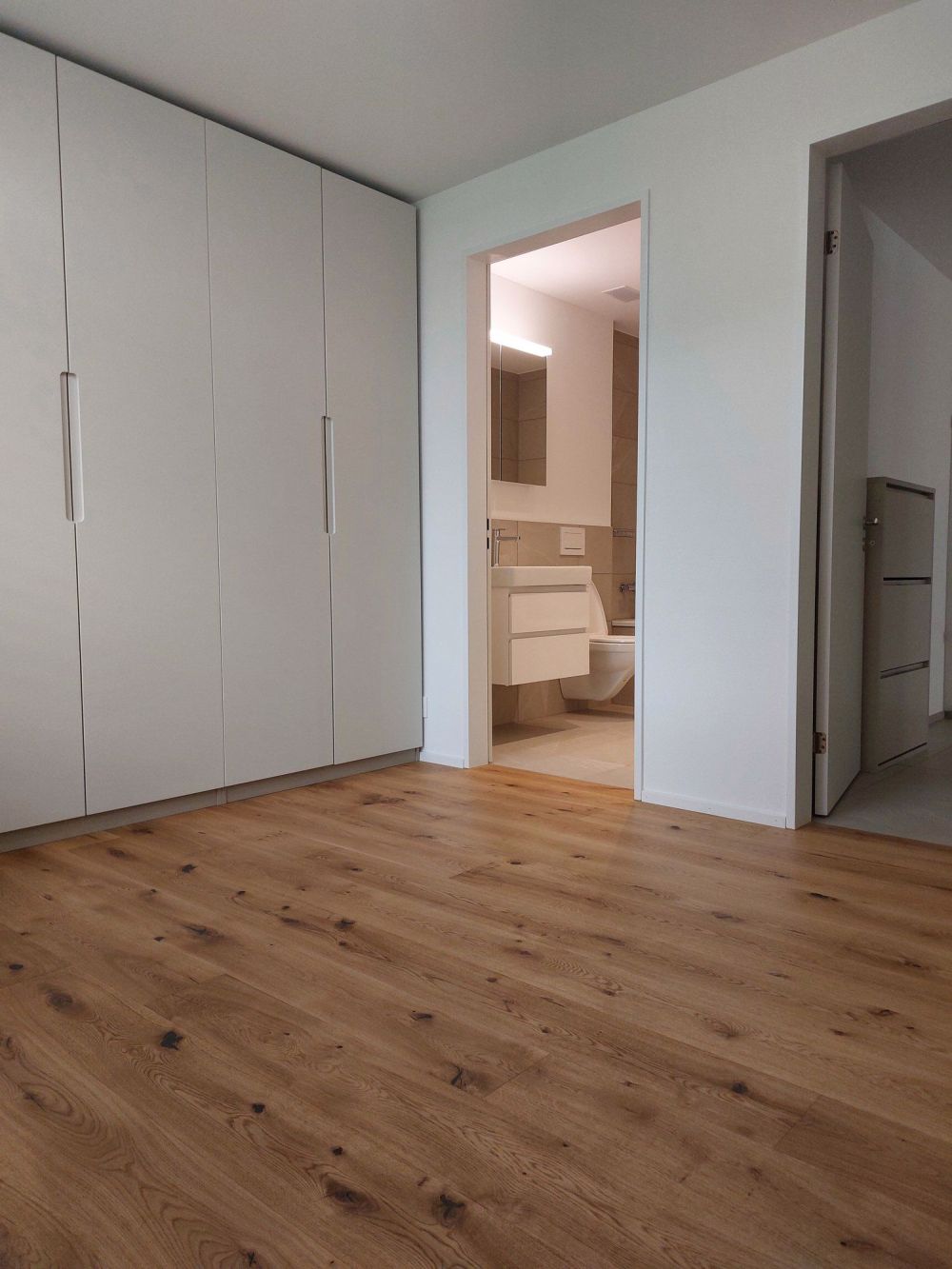 Schöne 3,5 Zimmer-Wohnung im Eigentumsstandard - Bild 5