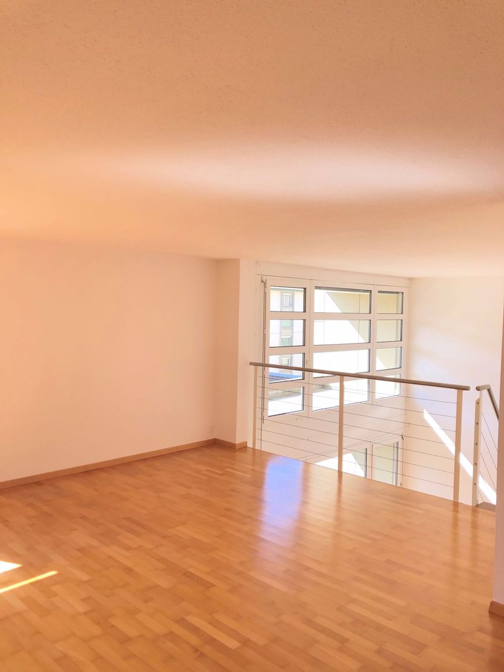 Erstvermietung nach Sanierung: 2,5 Zimmer-Maisonettewohnung und Umzugsgutschein - Gallerie