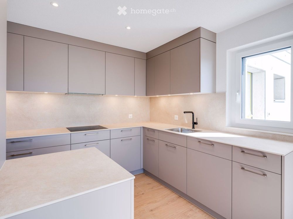 Neubau Erstbezug, 2.5-Zimmer-Wohnung mit 80 m² im Eingentumsstandard - Bild 2