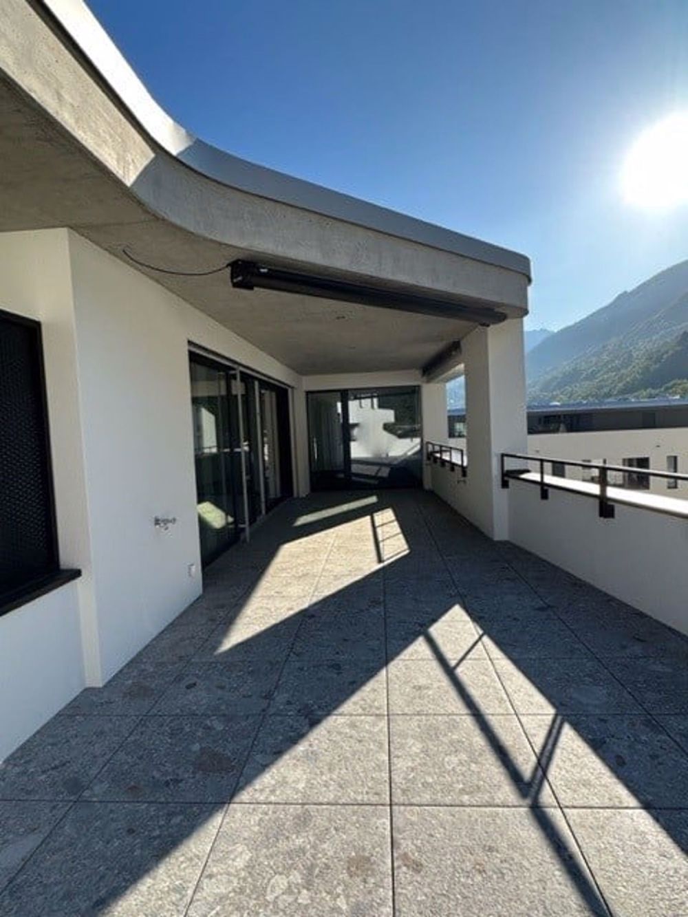 Dachgeschoss 2.5 mit großer Terrasse in Sant'Antonino - Bild 6