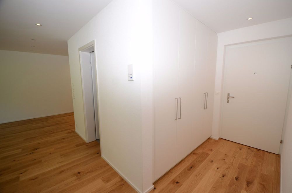 Moderne 2.5 Zimmerwohnung in Rossrüti - Bild 4