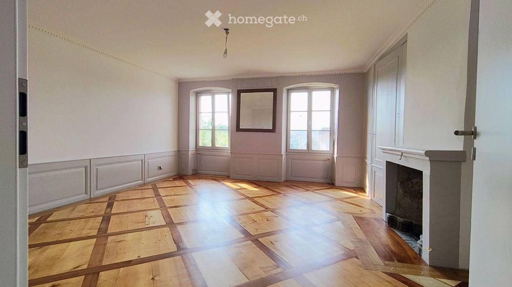 NEU & SELTEN auf dem Markt - Exklusives 5.5-Zimmer-Apartment mit separatem Eingang und privater Eingangstür - Bild 4