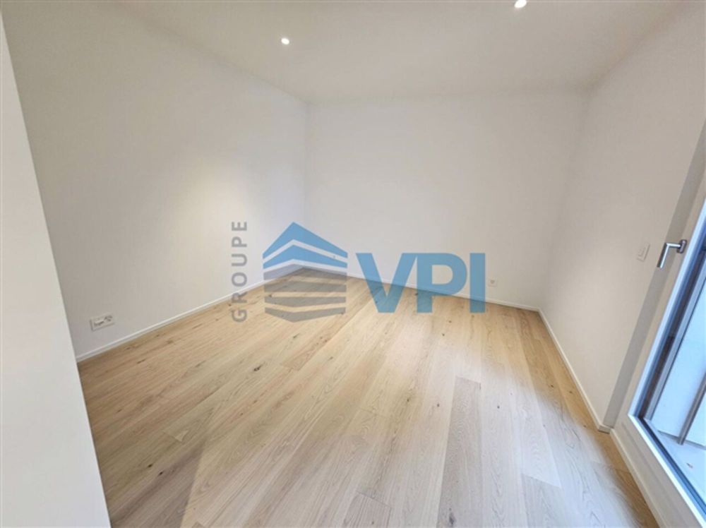 Neue 3-Zimmer-Wohnung mit Terrasse mit Blick auf den See in Anières - Bild 10